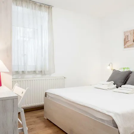 Oliva 4 Stars Apartment Zagreb Exterior photo